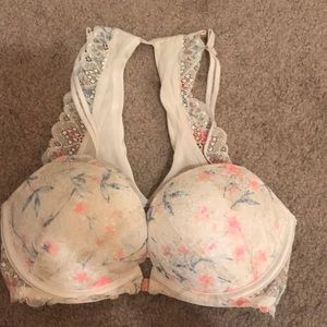 Victoria’s Secret Bra